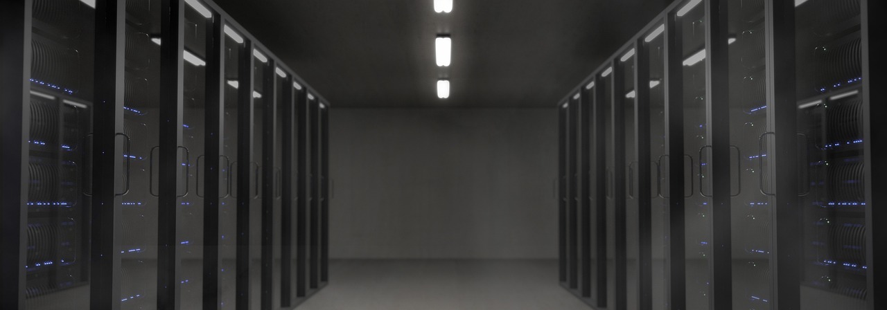 server, space, the server room-2160321.jpg